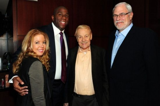 们都需要共 们都需要共