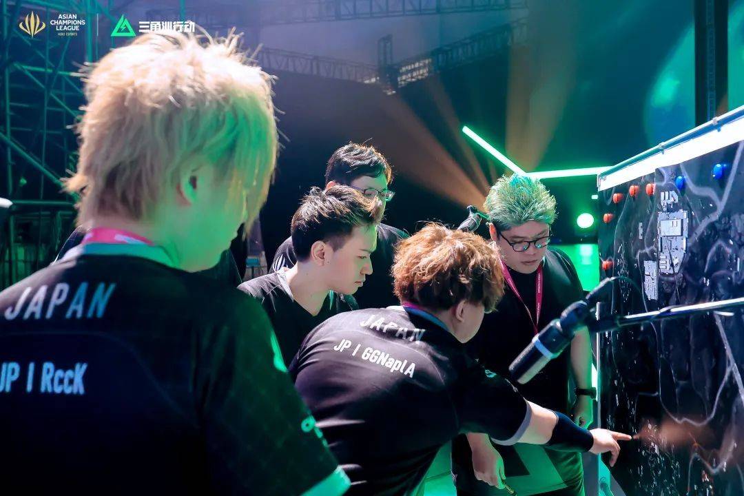 而适应各种 而适应各种